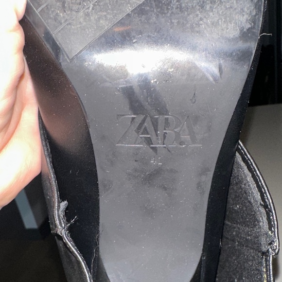 Zara Black Pointed-Toe Leather Boots - Picture 7 of 8